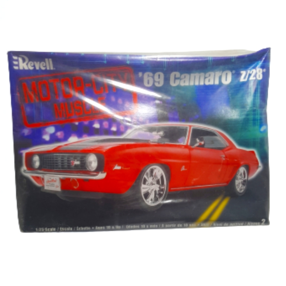 2005 Revell 69 Z28 Camaro model kit.